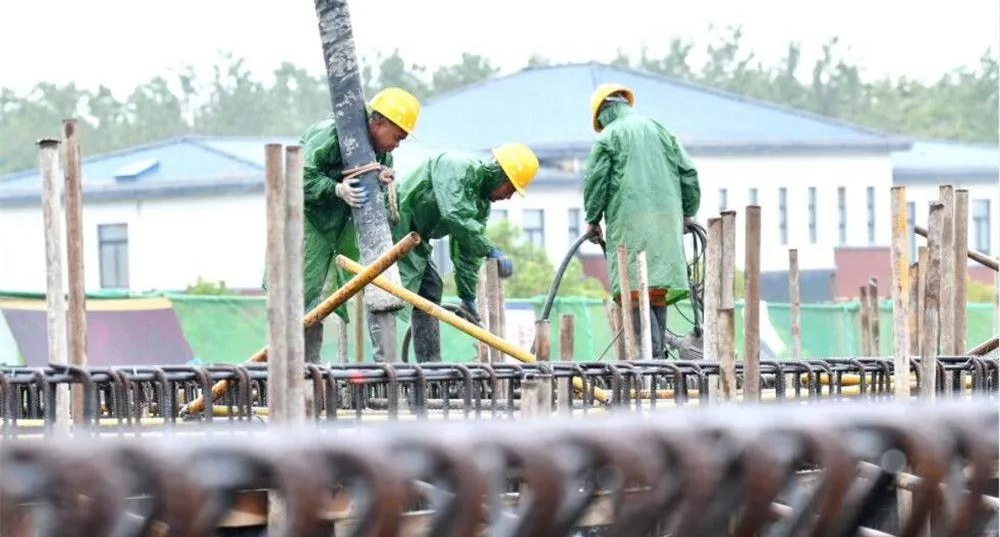 假日里的堅守，宿遷交通集團重點項目建設忙